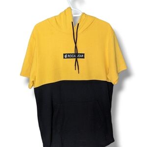 Rocawear Yellow and Black Short Sleeve Hoodie